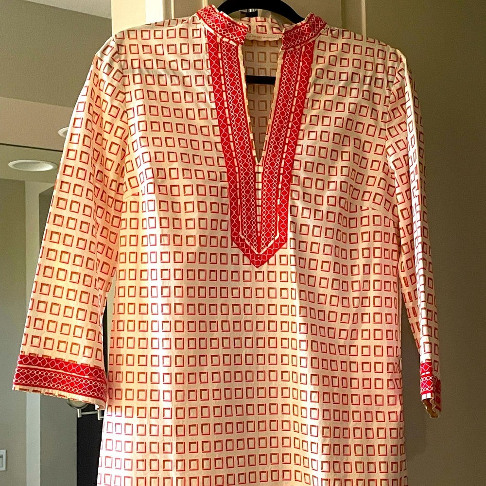 Tory Burch Tunic Dress . Size 6. White with Red print